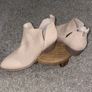 Dolce Vita Cream Perforated Ankle Booties